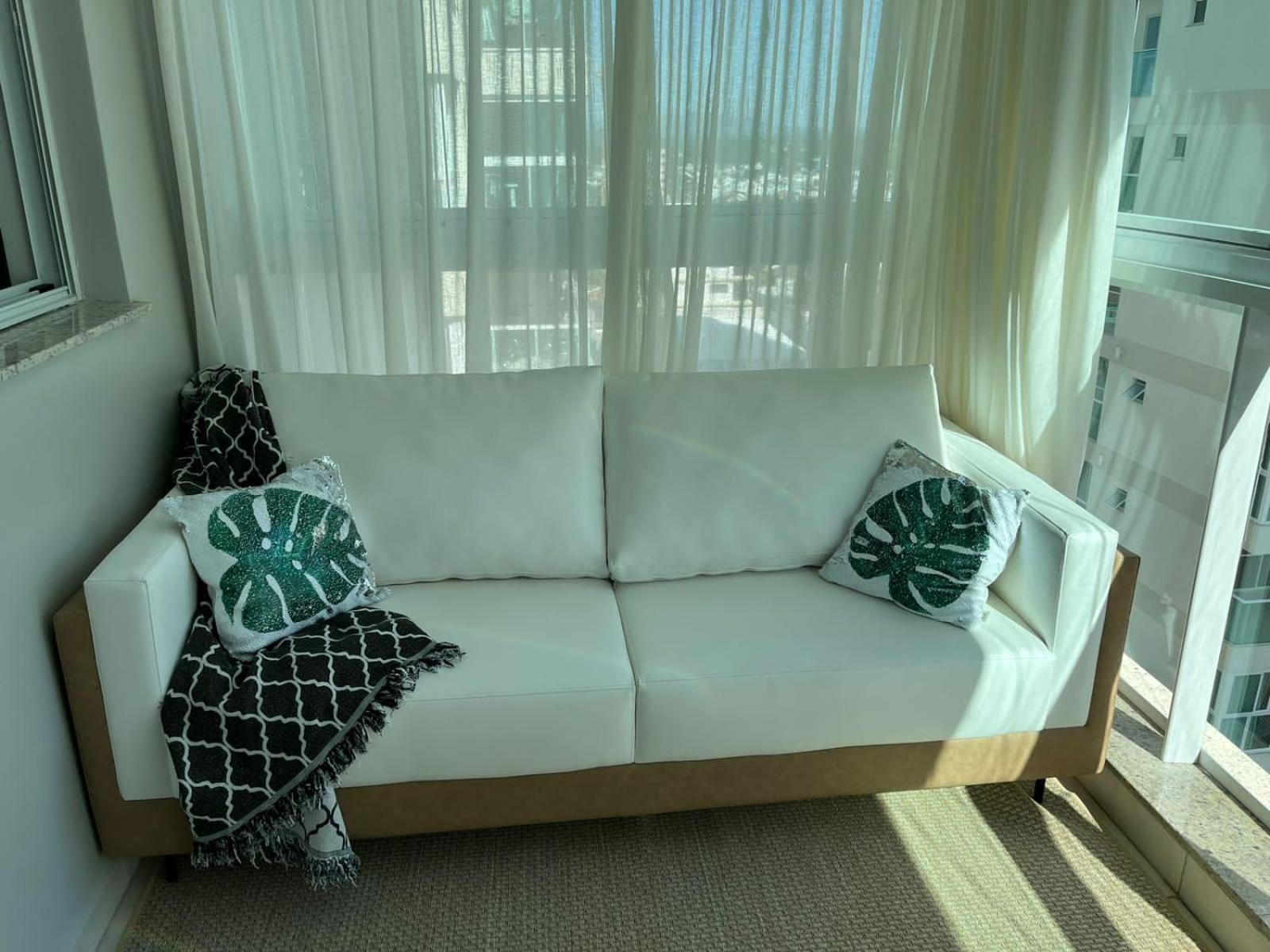 Apê estilo Resort c/ pé na areia e vista mar, próximo ao Beto Carrero Piçarras Esterno foto